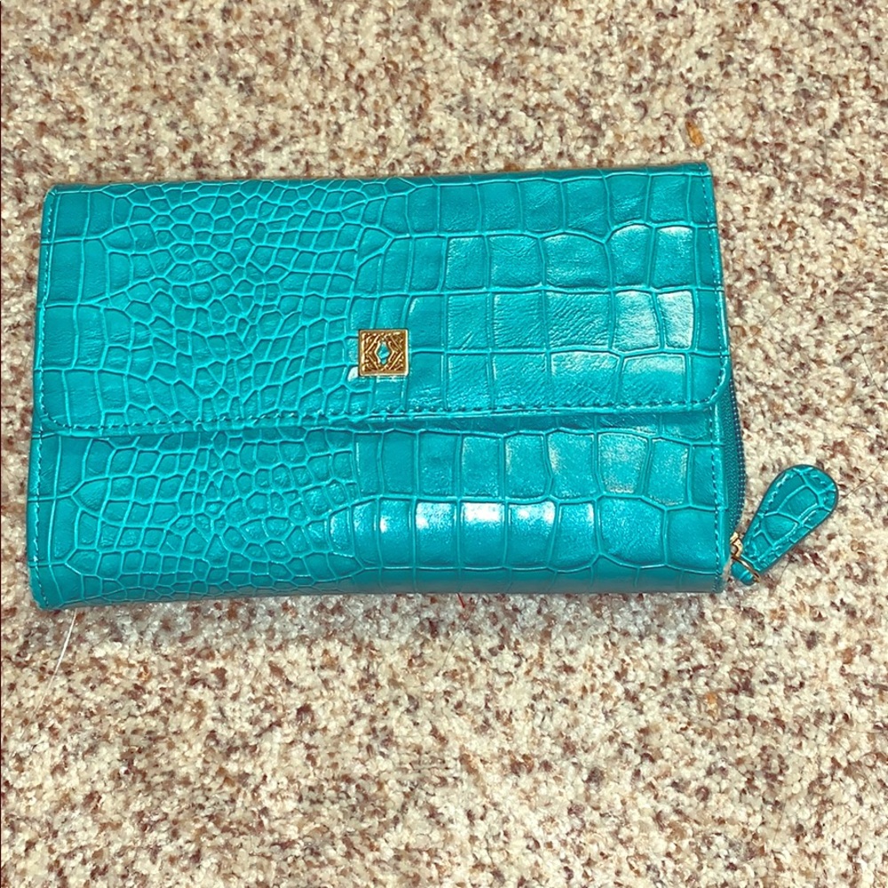 Women’s large wallet